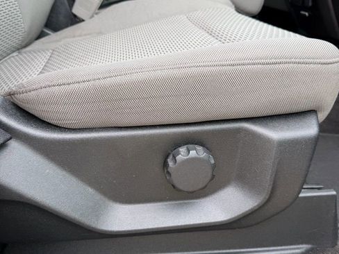 Used 2018 Ford F150 XLT RWD image 22