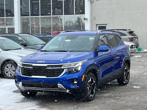 Certified 2025 Kia Seltos S image 5