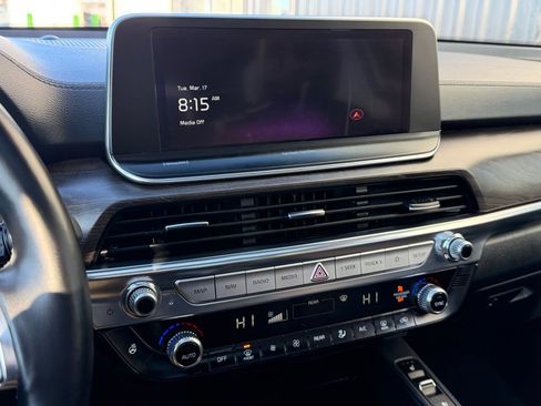 Used 2022 Kia Telluride SX w/ SX Prestige Package image 10