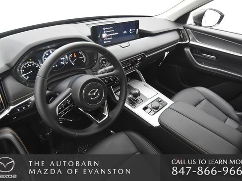 Used 2025 MAZDA CX-90 3.3 Turbo w/ Preferred Package AWD/4WD image 27