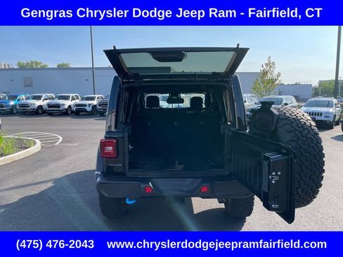 Certified 2025 Jeep Wrangler Unlimited Rubicon 4xe w/ Safety Group AWD/4WD image 30