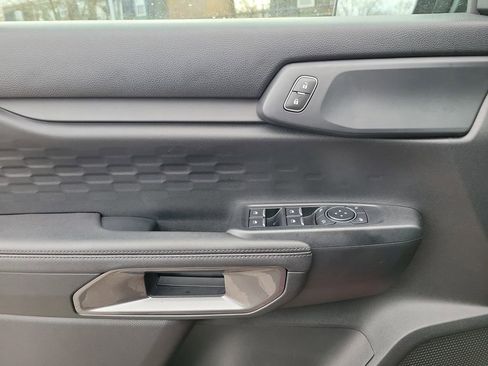 New 2025 Ford Ranger XLT w/ Equipment Group 301A High image 18