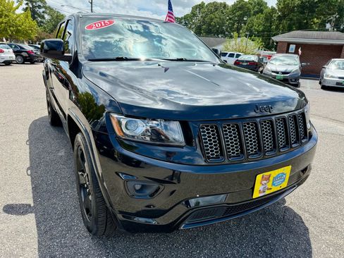 Used 2015 Jeep Grand Cherokee Altitude image 7
