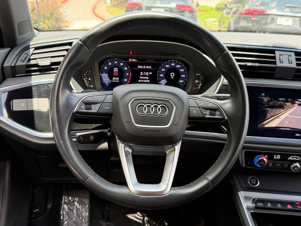 Used 2021 Audi Q3 2.0T Premium w/ Convenience Package AWD/4WD image 42
