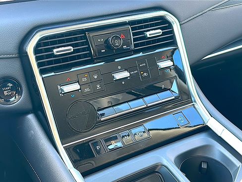 New 2025 Nissan Armada SV image 24