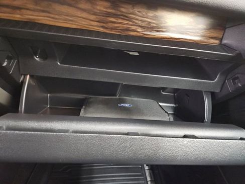 Used 2018 Ford F150 Lariat w/ Equipment Group 502A Luxury image 33