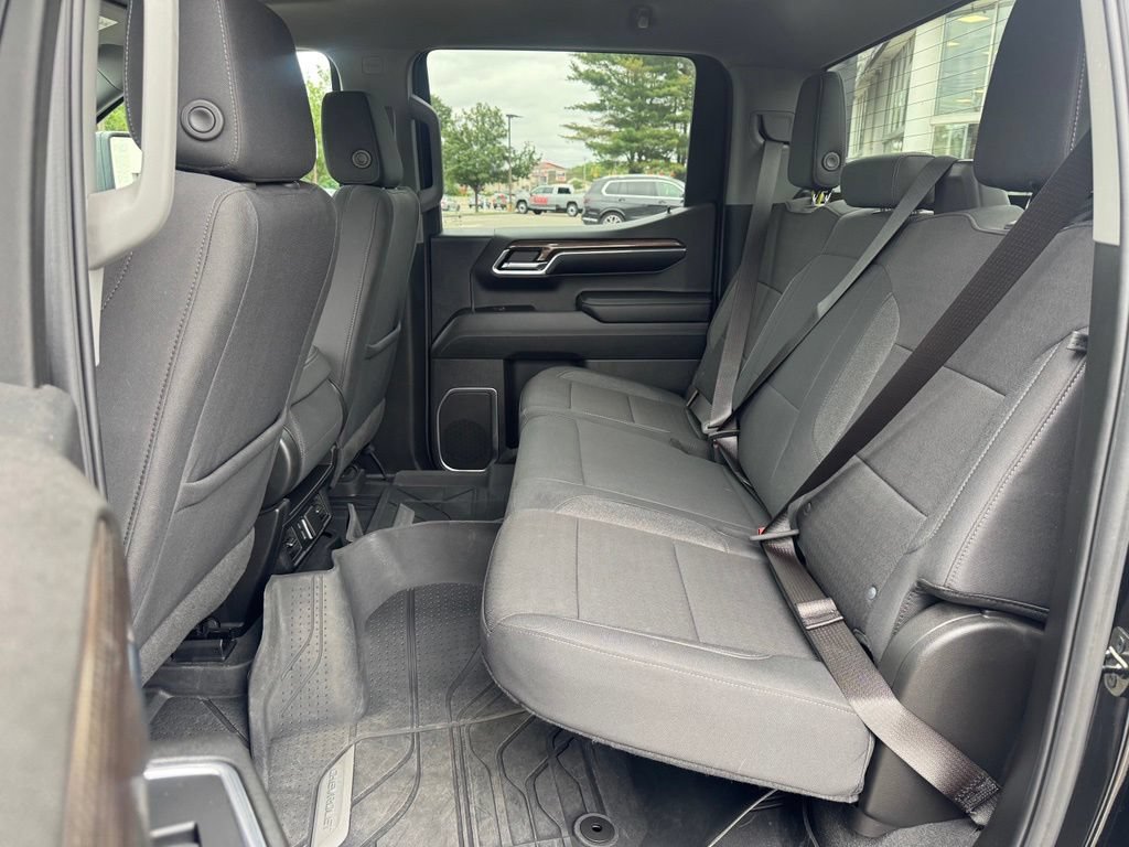 Used 2024 Chevrolet Silverado 1500 RST w/ Max Trailering Package AWD/4WD image 25