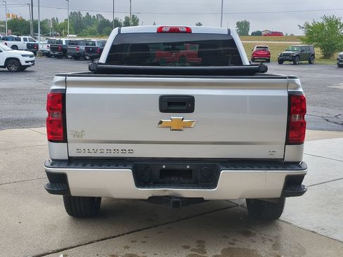 Used 2018 Chevrolet Silverado 1500 LT w/ All Star Edition AWD/4WD image 6