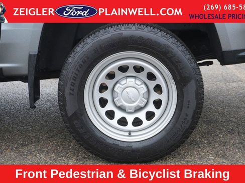 Used 2023 Chevrolet Colorado W/T image 9