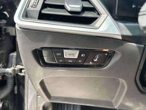 Used 2023 BMW 330i xDrive Sedan w/ Premium Package image 21