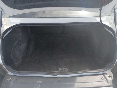 Used 2019 Dodge Challenger R/T RWD image 16