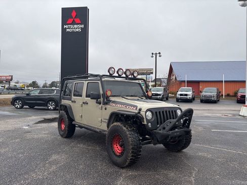 Used 2017 Jeep Wrangler Unlimited Rubicon image 1