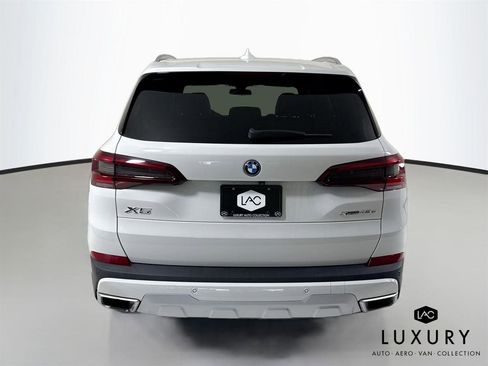 Used 2023 BMW X5 xDrive45e w/ Climate Comfort Package AWD/4WD image 7