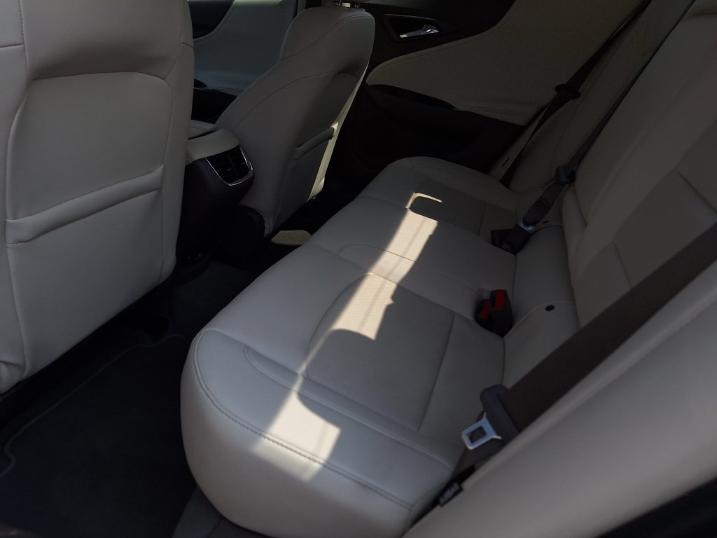 Used 2024 Chevrolet Malibu LT FWD image 12