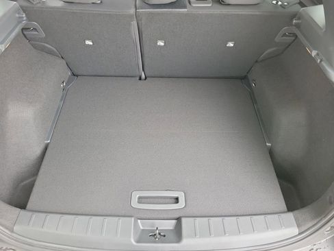 New 2026 Nissan Kicks SV image 10