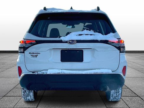 Used 2025 Subaru Forester image 4