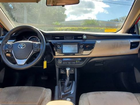 Used 2016 Toyota Corolla LE FWD image 25