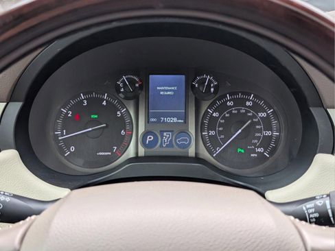 Used 2018 Lexus GX 460 image 34