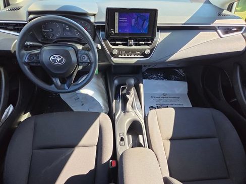 Used 2023 Toyota Corolla LE FWD image 9