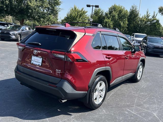 Used 2019 Toyota RAV4 XLE w/ Convenience Package AWD/4WD image 4