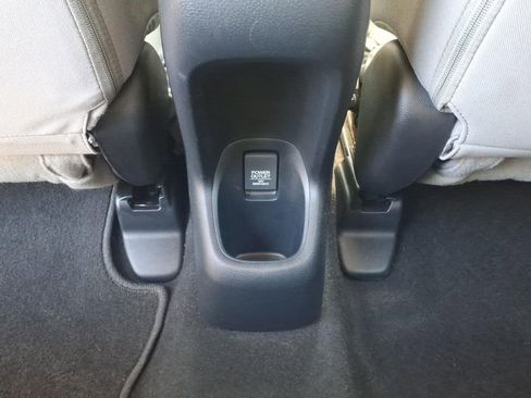 Used 2021 Honda HR-V EX image 6