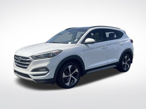 Used 2018 Hyundai Tucson Value FWD image 3