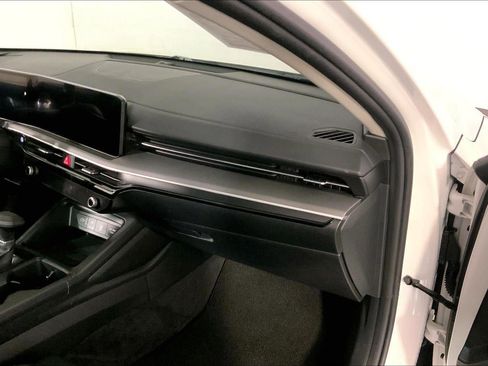 Used 2025 Kia K5 LXS FWD image 16