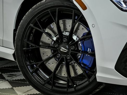 New 2026 Volkswagen Golf 2.0T image 3