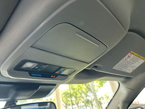 Used 2025 Ford F250 XLT w/ FX4 Off-Road Package AWD/4WD image 46