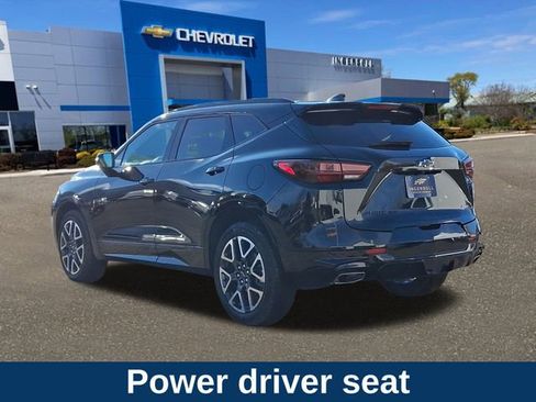 Used 2025 Chevrolet Blazer RS image 4