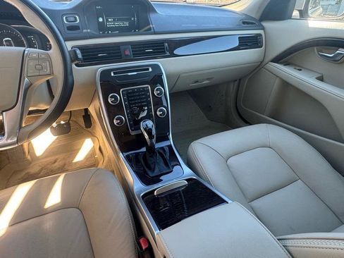 Used 2015 Volvo XC70 T5 Premier w/ Convenience Package image 10