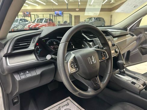 Used 2019 Honda Civic LX image 15