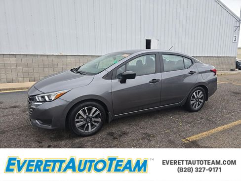 Used 2021 Kia K5 LXS FWD image 1