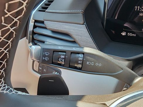 New 2026 GMC Acadia Denali w/ Super Cruise Package FWD image 22