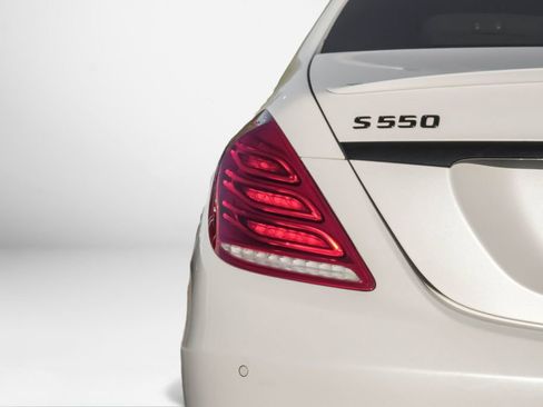 Used 2016 Mercedes-Benz S 550 Sedan image 65