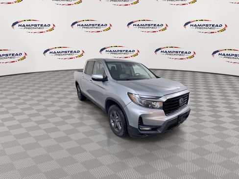 Used 2023 Honda Ridgeline RTL-E image 2