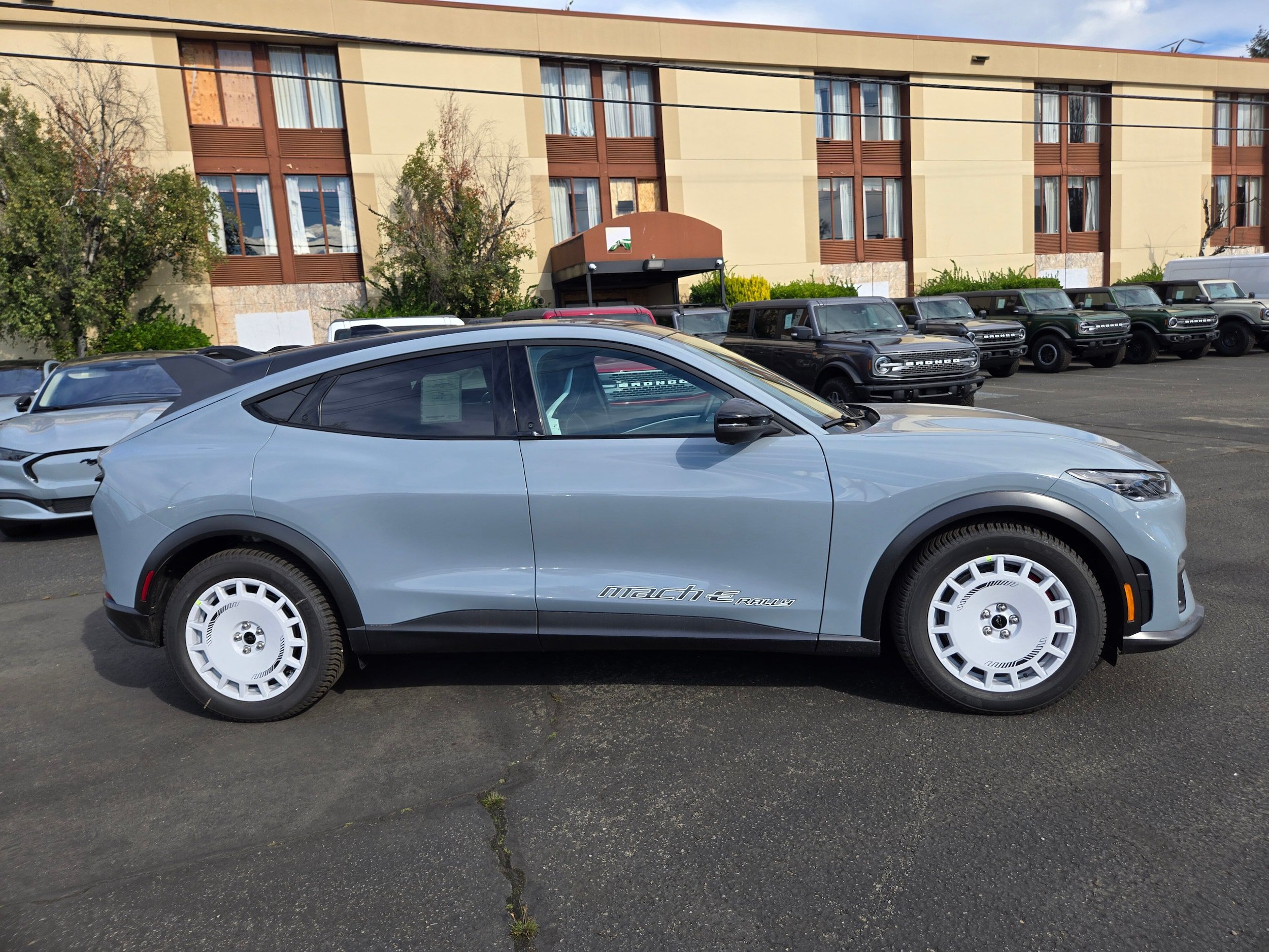 New 2025 Ford Mustang Mach-E GT w/ Interior Protection Package AWD/4WD image 4