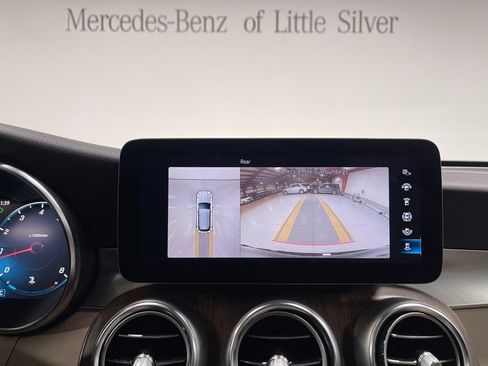 Used 2022 Mercedes-Benz GLC 300 4MATIC image 34