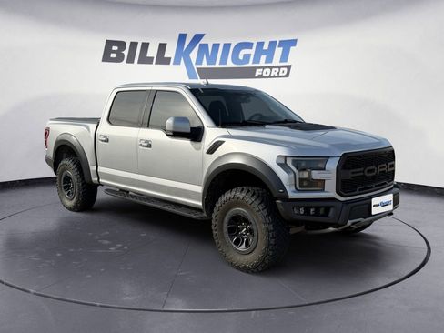 Used 2019 Ford F150 Raptor w/ Equipment Group 802A Luxury image 7
