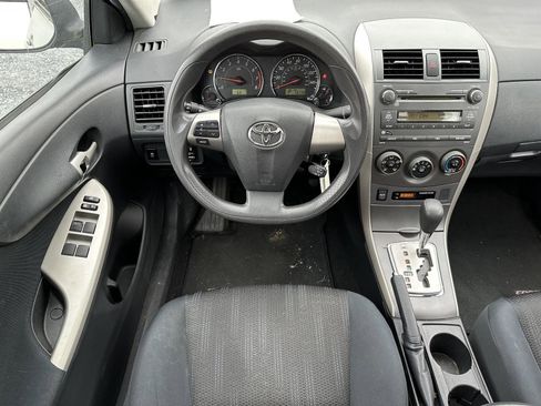 Used 2011 Toyota Corolla S FWD image 12