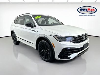 Used 2022 Volkswagen Tiguan SE R-Line