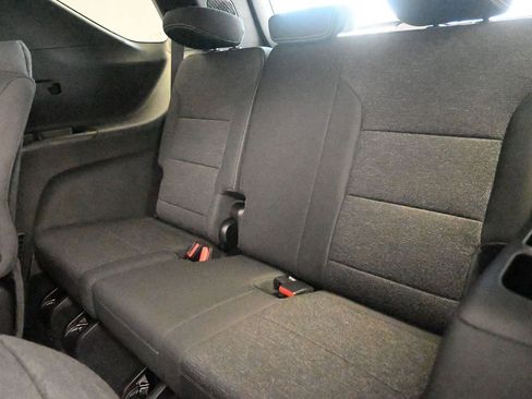 New 2026 Chevrolet Traverse LT image 15