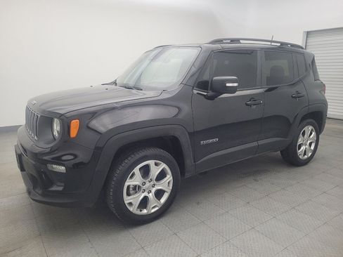 Used 2023 Jeep Renegade Limited image 2