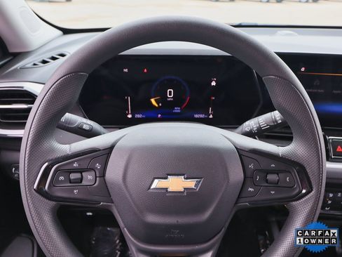 Certified 2024 Chevrolet TrailBlazer LT w/ Driver Confidence Package image 18
