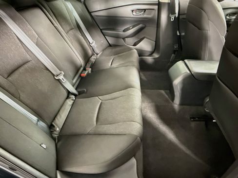Used 2023 Honda Accord EX image 36