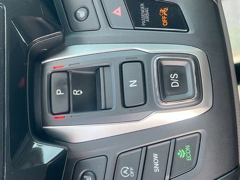 Used 2024 Honda Odyssey EX-L image 24