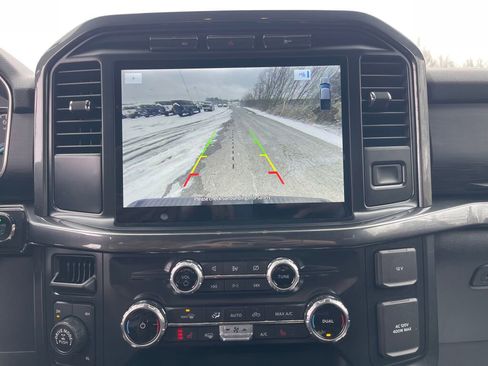 Used 2022 Ford F150 XLT w/ Equipment Group 302A High image 13