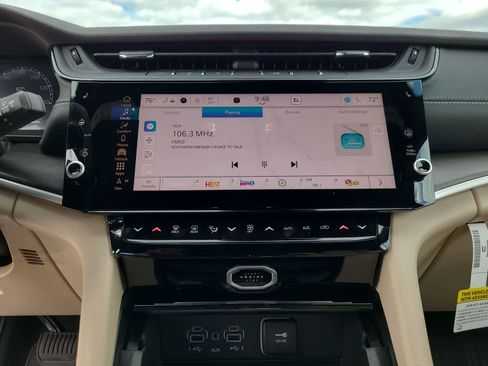 New 2026 Jeep Grand Cherokee Limited AWD/4WD image 24