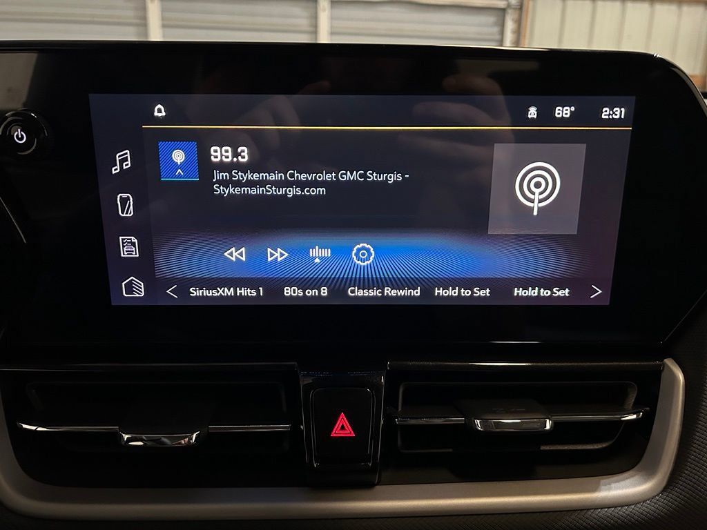 New 2026 Chevrolet TrailBlazer LT w/ Convenience Package AWD/4WD image 25