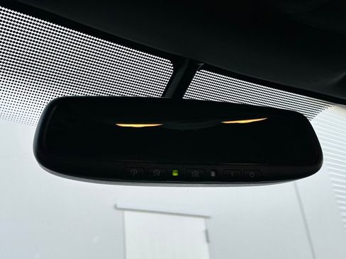 Used 2014 Nissan 370Z Touring w/ Sport Package image 24